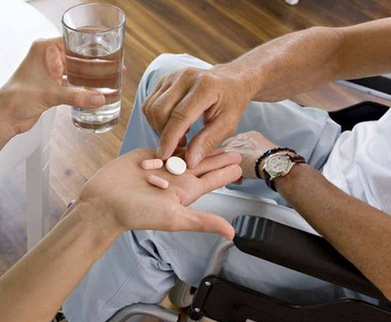 口服阿法替尼【Afatinib】显著提高头颈癌患者的无进展生存期