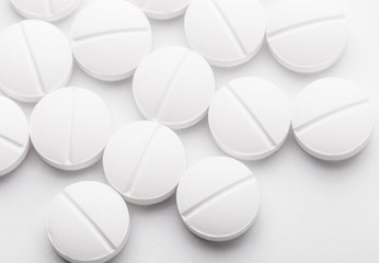 易瑞沙耐药后的又一选择：多吉美