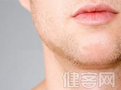 常清理舌苔或有助于预防癌症